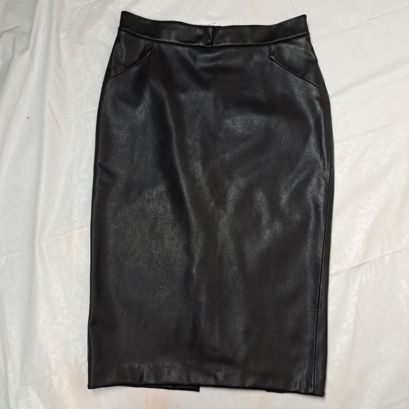 ZARA Faux Leather Pencil Skirt - Picture 3 of 13